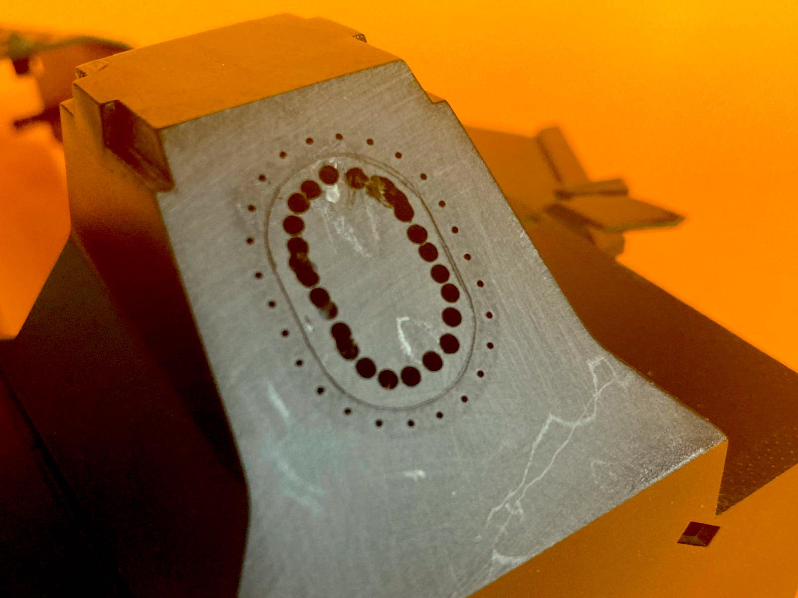 Fuel Bladder Main Material Removal