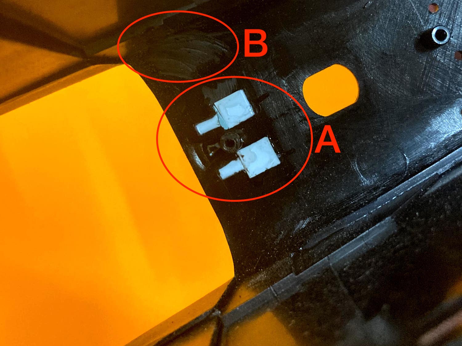 Inside Upper Damper Mount